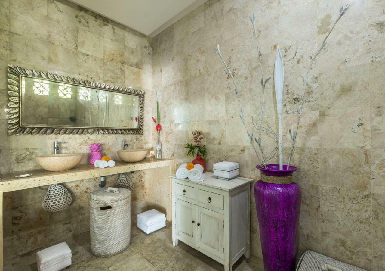 Villa Armani Семиняк Екстериор снимка