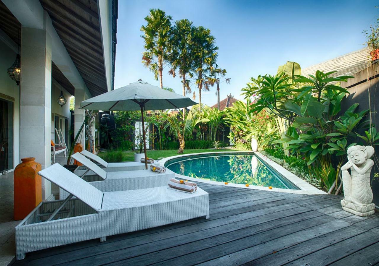 Villa Armani Семиняк Екстериор снимка